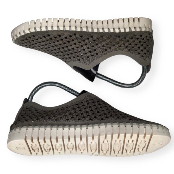 ILSE JACOBSEN Tulip 139 Falcon Sneaker in Gray. - Picture 1 of 10